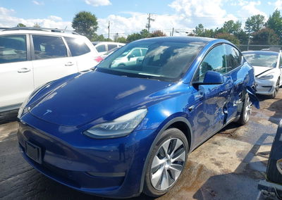 2020 Tesla Model Y Long Range Dual Motor All-wheel Drive, uszkodzenie: Lewy bok, Iaai lot 46073169, zdjęcie 2 z 19
