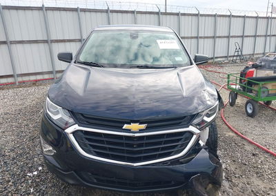 2020 Chevrolet Equinox Fwd Ls, Left Front damage, Iaai lot 45471187, photo 12 of 16
