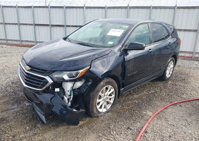 2020 Chevrolet Equinox Fwd Ls, Left Front damage, Iaai lot 45471187, photo 2 of 16