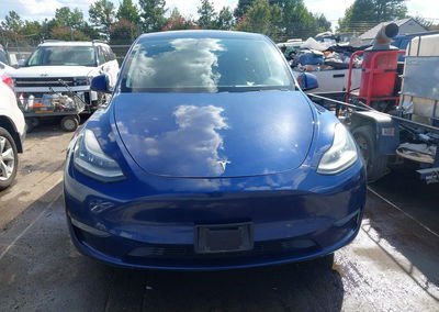 2020 Tesla Model Y Long Range Dual Motor All-wheel Drive, uszkodzenie: Lewy bok, Iaai lot 46073169, zdjęcie 12 z 19