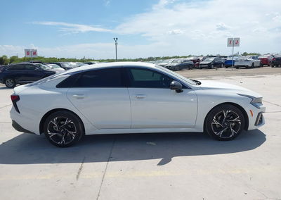 2025 Kia K5 Gt-line, uszkodzenie: Lewy bok, Iaai lot 45789097, zdjęcie 13 z 16