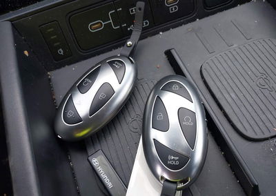 2025 Hyundai Santa Fe Calligraphy, daño Lateral derecho, Iaai lote 45922033, foto 11 de 16