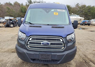 2019 Ford Transit 250 Utility / Service Van, daño Trasero, Copart lote 46105056, foto 5 de 13
