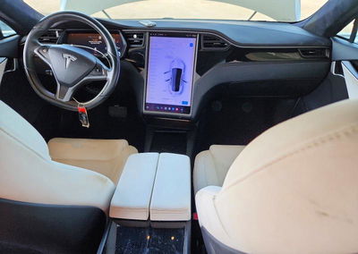 2020 Tesla Model S, daño Frontal, Copart lote 69290806, foto 8 de 15