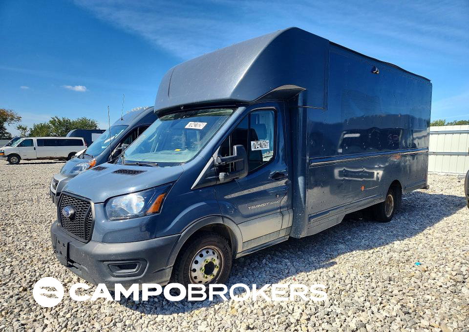 2021 Ford Transit Delivery Truck, daño Lateral, Copart lote 70427026