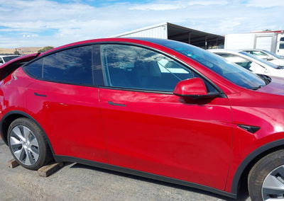 2022 Tesla Model Y Long Range Dual Motor All-wheel Drive, uszkodzenie: Tył, Iaai lot 45682283, zdjęcie 13 z 18