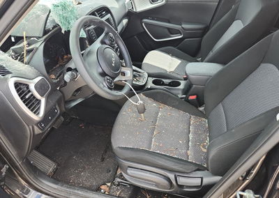 2022 Kia Soul Lx, daño Frontal, Copart lote 68387656, foto 7 de 14