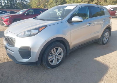 2019 Kia Sportage Lx, uszkodzenie: Normal Wear & Tear, Iaai lot 46223302, zdjęcie 2 z 17