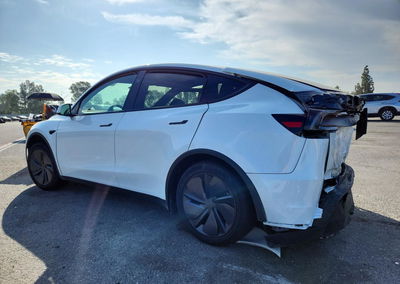 2026 Tesla Model Y, uszkodzenie: Tył, Copart lot 64633476, zdjęcie 2 z 14