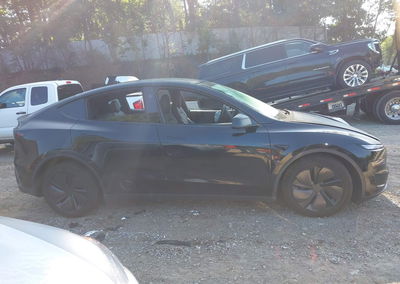 2026 Tesla Model Y All-wheel Drive/long Range Launch Series/premium All-wheel Drive, uszkodzenie: Lewy przód, Iaai lot