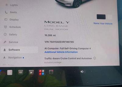 2024 Tesla Model Y Long Range Dual Motor All-wheel Drive, daño Frontal, Iaai lote 45994821, foto 7 de 19