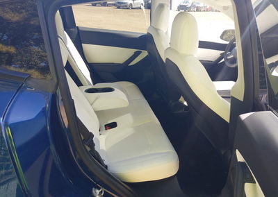 2022 Tesla Model Y Long Range Dual Motor All-wheel Drive, daño Frontal izquierdo, Iaai lote 46106049, foto 8 de 16