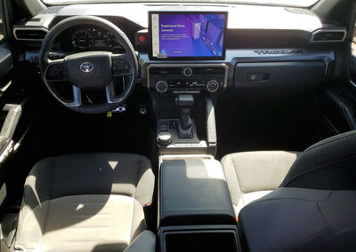 2024 Toyota Tacoma Trd Sport, uszkodzenie: Przód, Copart lot 60698176, zdjęcie 8 z 12