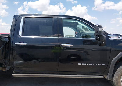 2022 Gmc Sierra 2500hd, daño Lateral derecho, Iaai lote 45996418, foto 15 de 17