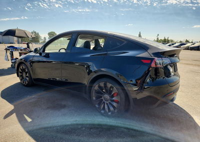2022 Tesla Model Y, пошкодження: Передня частина, Copart лот 66247226, фото 2 з 14