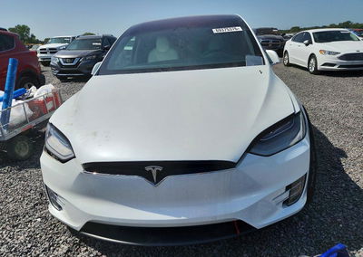 2020 Tesla Model X, uszkodzenie: Przód, Copart lot 69375376, zdjęcie 5 z 11