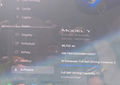 2022 Tesla Model Y Long Range Dual Motor All-wheel Drive, daño Frontal izquierdo, Iaai lote 46106049, foto 7 de 16