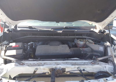 2021 Chevrolet Silverado 1500 4wd  Standard Bed Lt Trail Boss, Front End damage, Iaai lot 46133902, photo 10 of 17