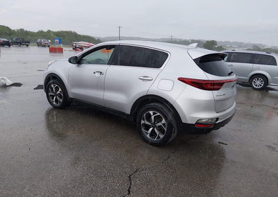 2022 Kia Sportage Lx, uszkodzenie: Lewy bok, Iaai lot 45346627, zdjęcie 3 z 16
