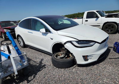 2020 Tesla Model X, uszkodzenie: Przód, Copart lot 69375376, zdjęcie 4 z 11