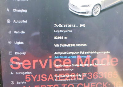 2020 Tesla Model S, Vandalism damage, Copart lot 69429736, photo 9 of 12
