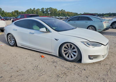 2020 Tesla Model S, Vandalism damage, Copart lot 69429736, photo 4 of 12