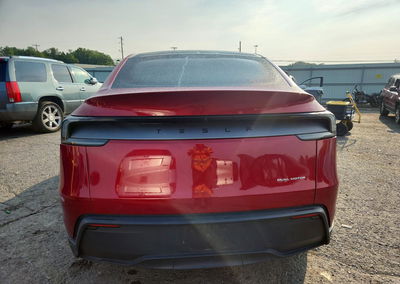 2026 Tesla Model Y, daño Lateral, Copart lote 64194406, foto 6 de 12