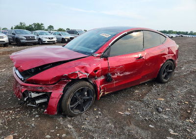 2026 Tesla Model Y, daño Lateral, Copart lote 64194406
