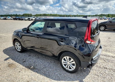 2022 Kia Soul Lx, daño Frontal, Copart lote 68387656, foto 2 de 14