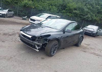 2024 Tesla Model Y Long Range Dual Motor All-wheel Drive, пошкодження: Front & Rear, Iaai лот 45895555, фото 2 з 22