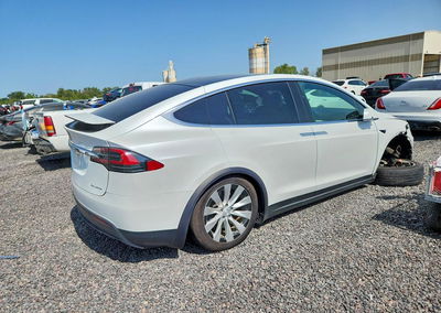 2020 Tesla Model X, uszkodzenie: Przód, Copart lot 69375376, zdjęcie 3 z 11