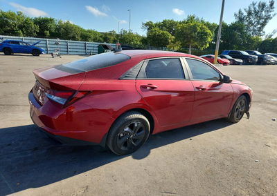 2023 Hyundai Elantra Sel, daño Lateral, Copart lote 65697526, foto 3 de 12