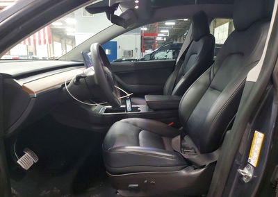 2022 Tesla Model Y, daño Frontal, Copart lote 52304696, foto 7 de 15