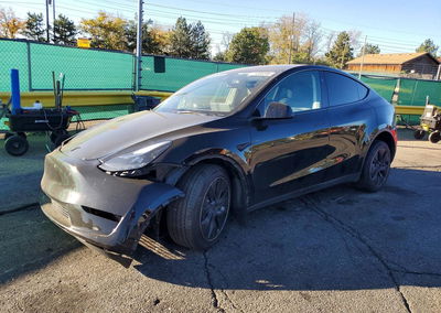 2023 Tesla Model Y, daño Frontal, Copart lote 71895596