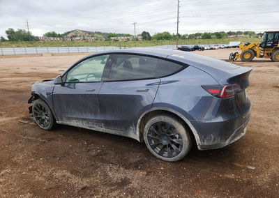 2023 Tesla Model Y, daño Frontal, Copart lote 55060896, foto 2 de 12