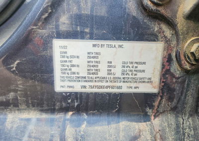 2023 Tesla Model Y, daño Frontal, Copart lote 55060896, foto 12 de 12