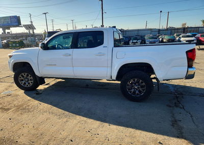 2021 Toyota Tacoma Sr5 V6, uszkodzenie: Przód, Copart lot 72421616, zdjęcie 2 z 12