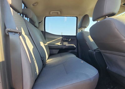 2021 Toyota Tacoma Sr5 V6, uszkodzenie: Przód, Copart lot 72421616, zdjęcie 10 z 12