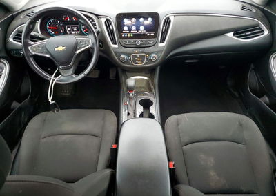2021 Chevrolet Malibu, daño Frontal, Copart lote 70804746, foto 8 de 14