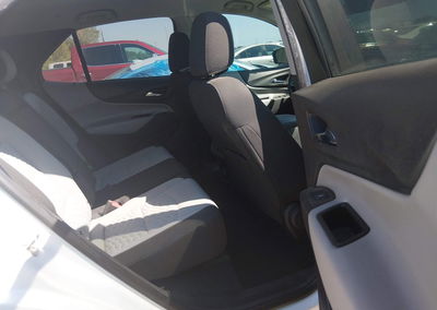 2020 Chevrolet Equinox Fwd Ls, uszkodzenie: Całe nadwozie, Iaai lot 46167611, zdjęcie 8 z 16