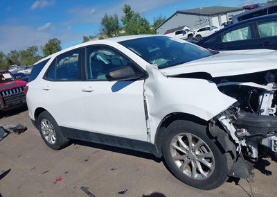 2021 Chevrolet Equinox Ls, daño Front & Rear, Iaai lote 46121579, foto 13 de 17