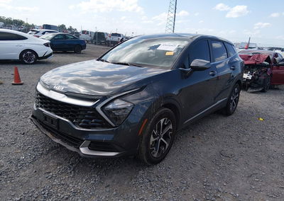 2023 Kia Sportage Ex, daño Lateral derecho, Iaai lote 45654969, foto 2 de 17