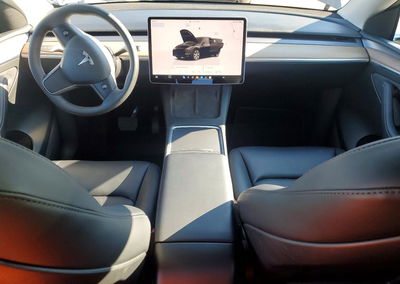 2023 Tesla Model Y, daño Trasero, Copart lote 65433046, foto 8 de 12