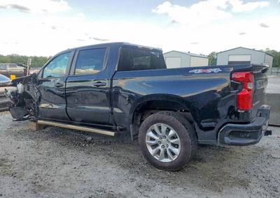 2022 Chevrolet Silverado K1500 Custom, daño Frontal, Copart lote 67387316, foto 2 de 13