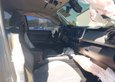 2021 Toyota Tacoma Sr5 V6, uszkodzenie: Przód, Iaai lot 46090495, zdjęcie 5 z 16