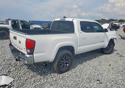 2023 Toyota Tacoma Sr5 V6, daño Frontal, Copart lote 65736896, foto 3 de 15