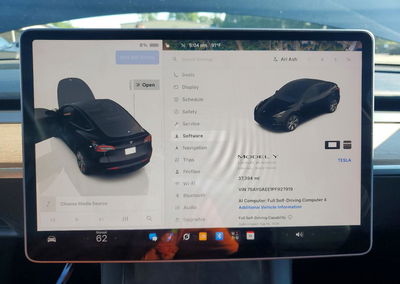 2023 Tesla Model Y, daño Trasero, Copart lote 65433046, foto 9 de 12