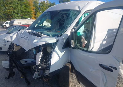 2023 Ford Transit-250, Front End damage, Iaai lot 44731789, photo 6 of 16