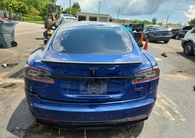 2021 Tesla Model S, uszkodzenie: Przód, Copart lot 67547656, zdjęcie 6 z 12