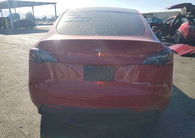 2023 Tesla Model Y, daño Lateral, Copart lote 66609786, foto 6 de 16